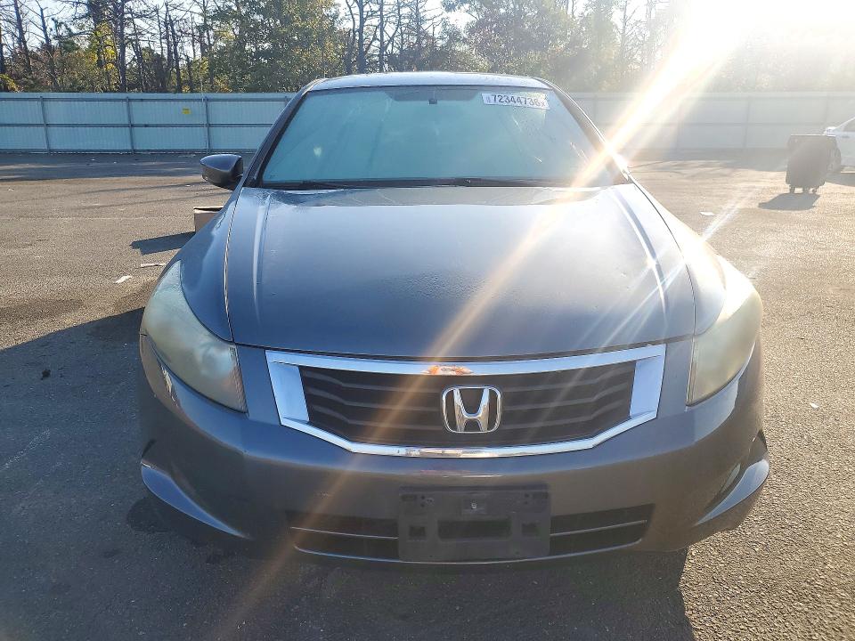 Снимка 5 от търг – 2008 HONDA ACCORD с VIN 1HGCP26498A060090
