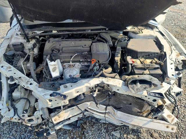 Photo 11 from auction – 2020 ACURA TLX with VIN 19UUB1F33LA008533