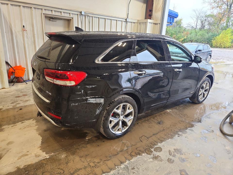 Photo 3 from auction – 2017 KIA SORENTO with VIN 5XYPKDA53HG337729