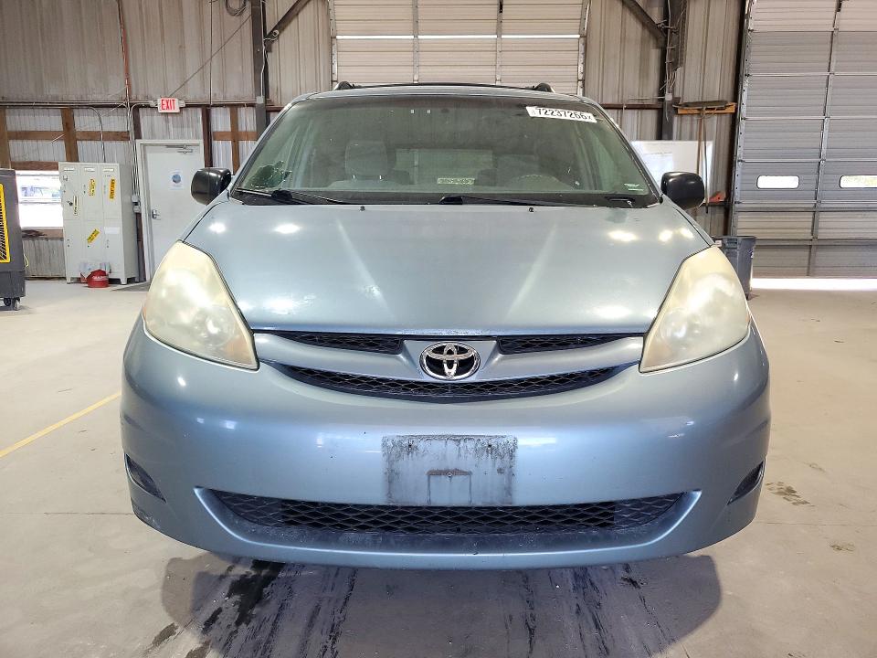 Photo 5 from auction – 2006 TOYOTA SIENNA with VIN 5TDZA23C16S509526