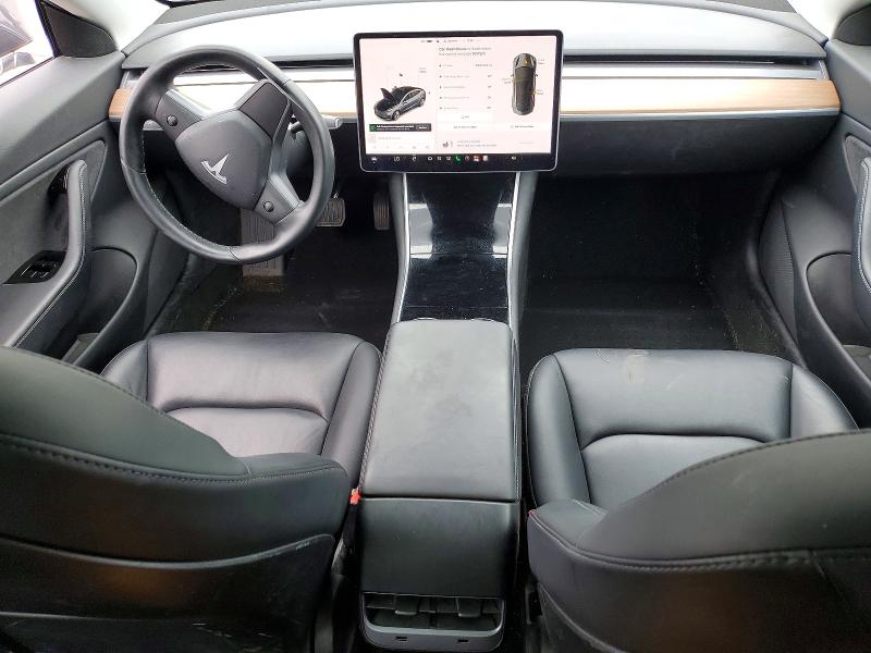 Photo 8 from auction – 2018 TESLA MODEL 3 with VIN 5YJ3E1EB9JF185361