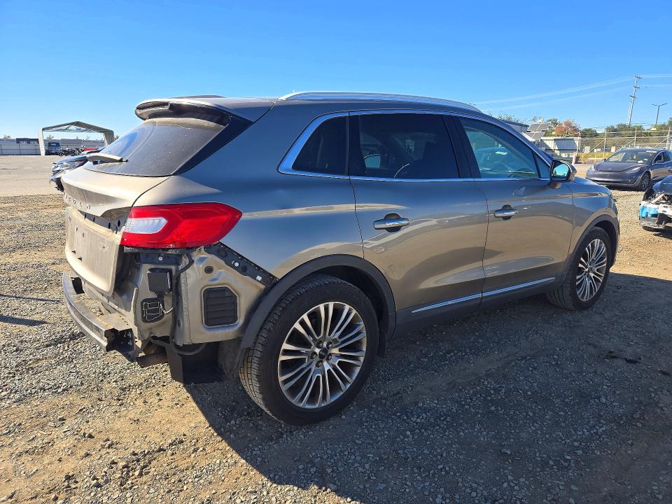 Снимка 3 от търг – 2016 LINCOLN MKX с VIN 2LMPJ8LR3GBL73563
