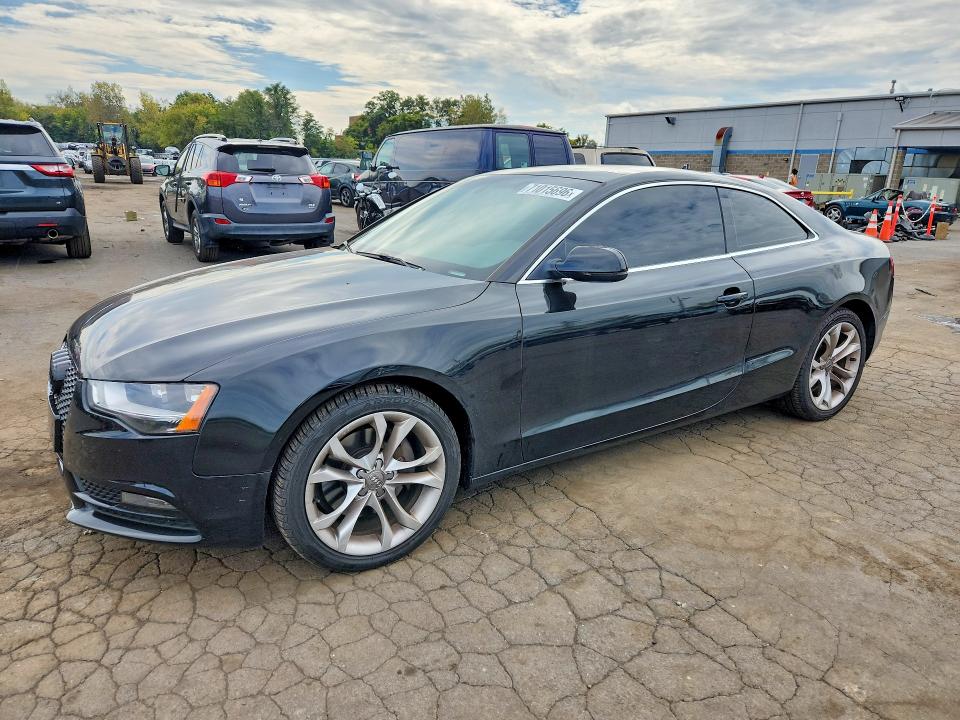 AUDI A5 2014 с VIN WAUCFAFR7EA019067 - Снимка от търг