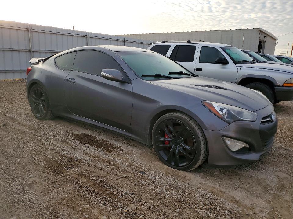 Снимка 4 от търг – 2015 HYUNDAI GENESIS COUPE с VIN KMHHU6KJ6FU126666