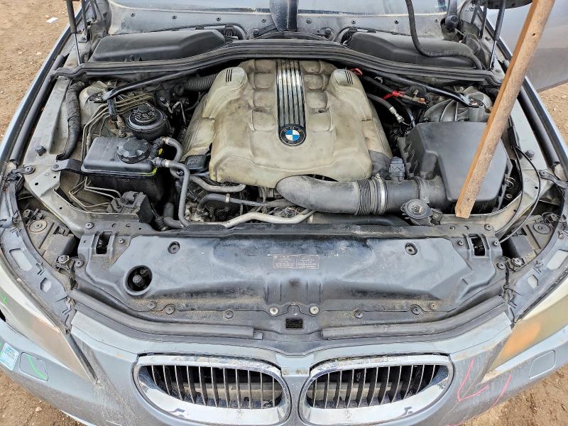Foto 11 de la subasta – 2004 BMW 545 con VIN WBANB33564B088102