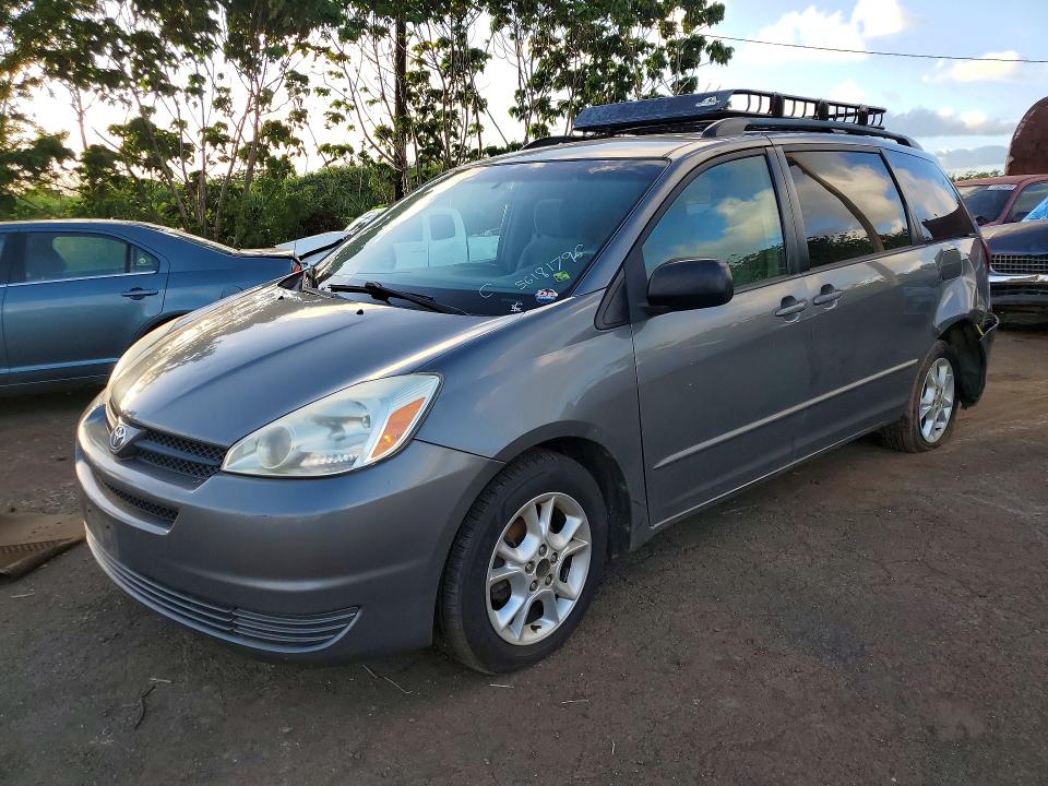 TOYOTA SIENNA 2005 z numerem VIN 5TDZA23C15S362168 - Zdjęcie z aukcji