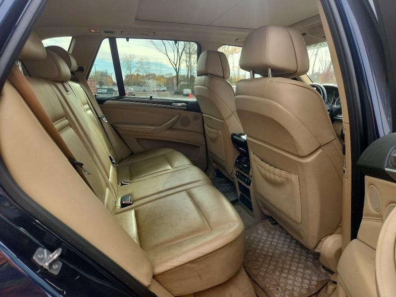 Снимка 11 от търг – 2012 BMW X5 с VIN 5UXZV4C51CL759541