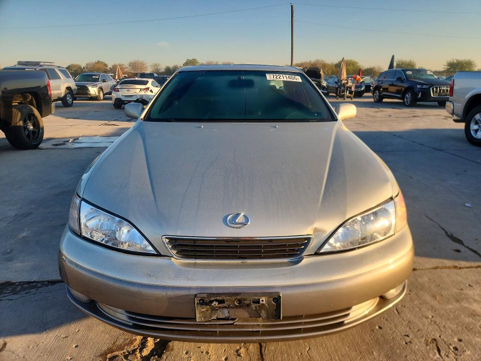 Фото 5 с аукциона – 1997 LEXUS ES с VIN JT8BF22G4V0010596