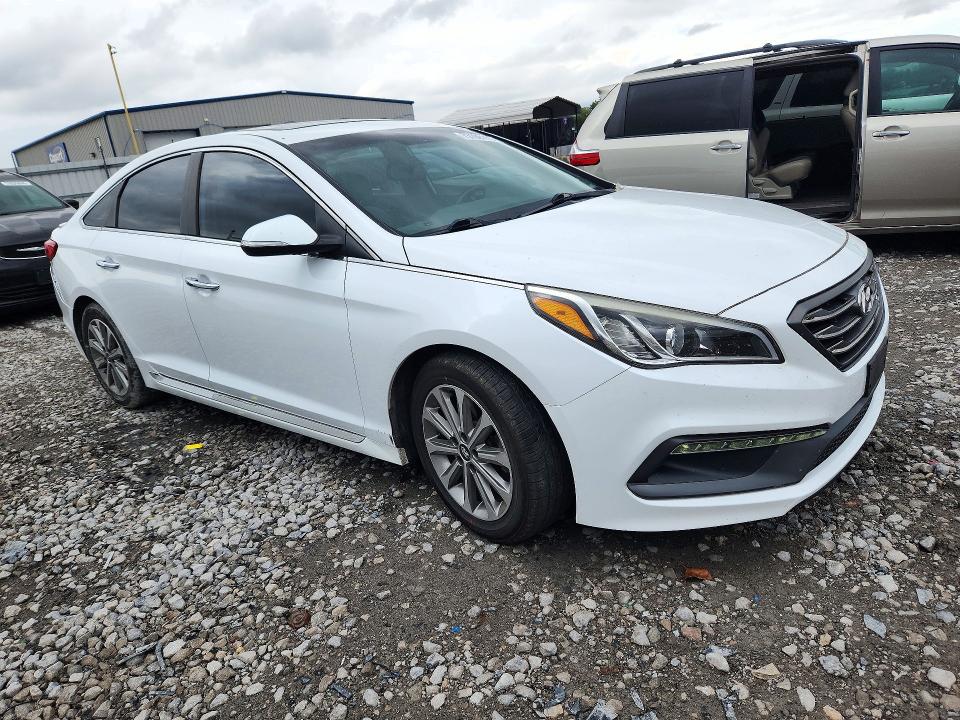 Снимка 4 от търг – 2016 HYUNDAI SONATA с VIN 5NPE34AF3GH374171