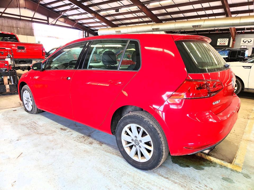 Photo 2 from auction – 2016 VOLKSWAGEN GOLF with VIN 3VW217AU9GM032255