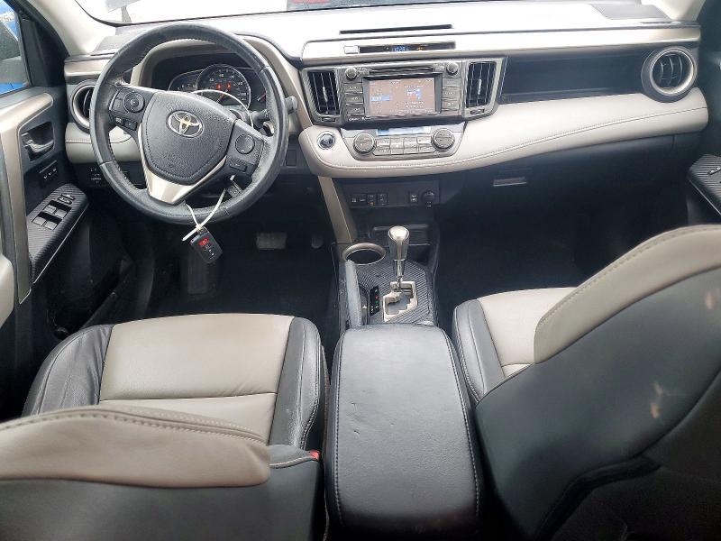 Снимка 8 от търг – 2015 TOYOTA RAV4 с VIN 2T3DFREV4FW231559
