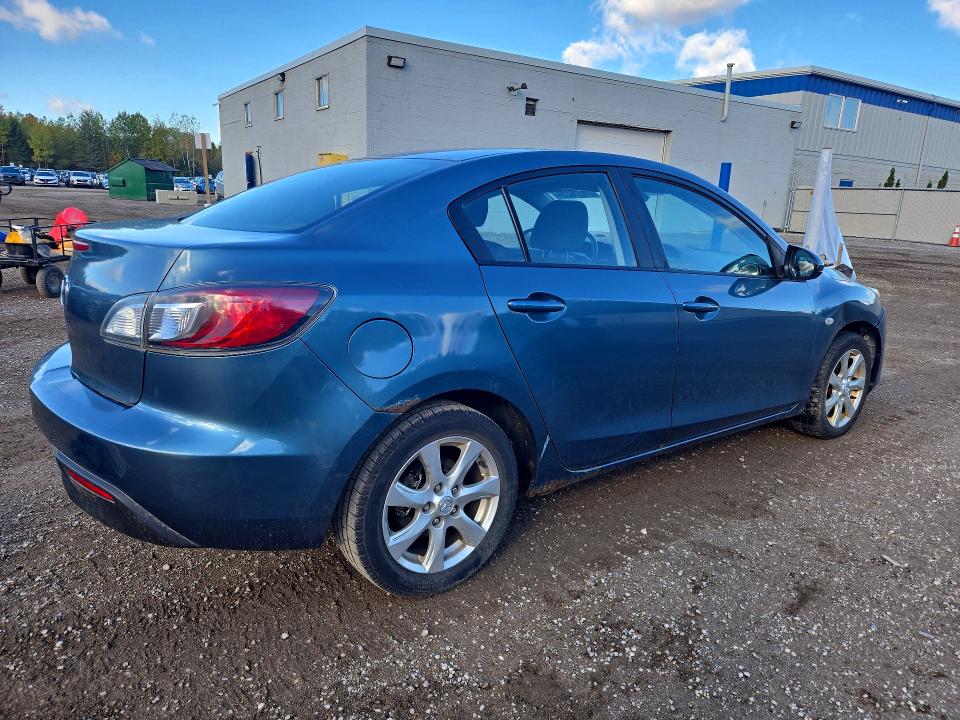 Снимка 3 от търг – 2010 MAZDA 3 с VIN JM1BL1SF5A1354762