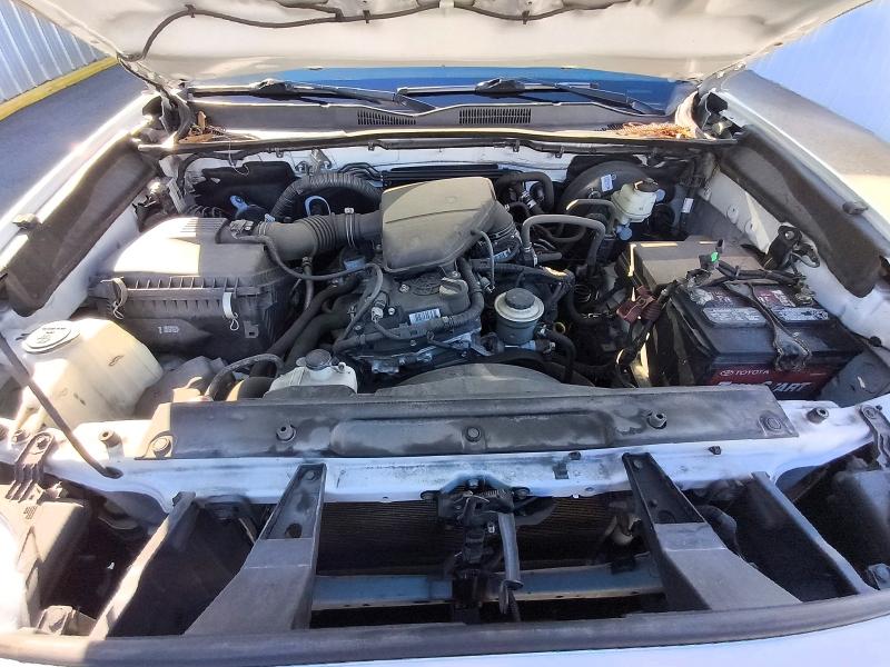 Снимка 11 от търг – 2022 TOYOTA TACOMA с VIN 3TYRX5GNXNT053492