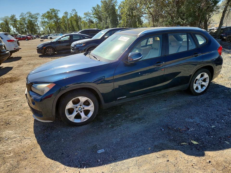 Снимка 1 от търг – 2015 BMW X1 с VIN WBAVM1C52FVW57284