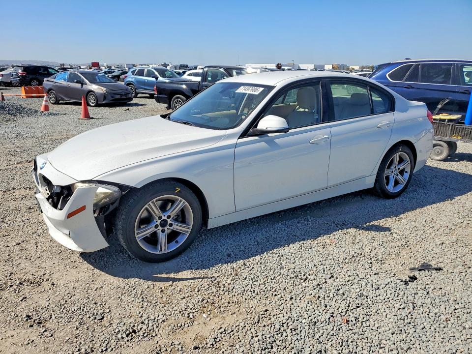 Фото 1 с аукциона – 2014 BMW 320 с VIN WBA3B1C5XEP680683