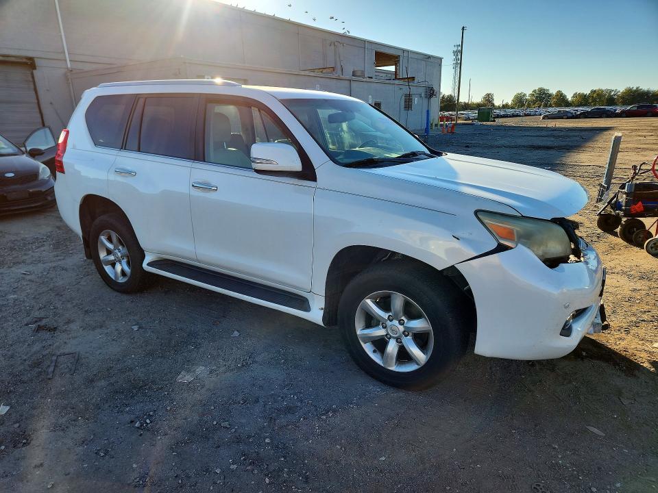 Foto 4 de la subasta – 2011 LEXUS GX con VIN JTJBM7FX5B5033587