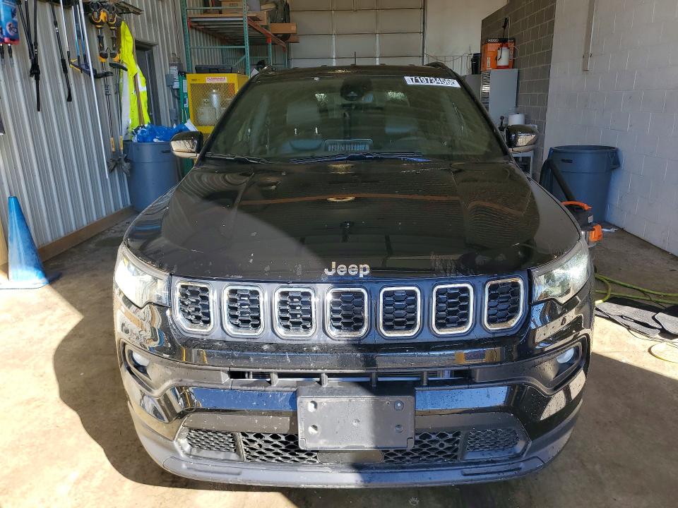 Photo 5 from auction – 2025 JEEP COMPASS with VIN 3C4NJDBN0ST597773