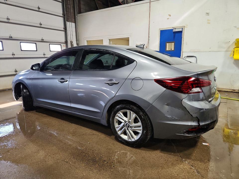 Снимка 2 от търг – 2019 HYUNDAI ELANTRA с VIN 5NPD84LF6KH403813