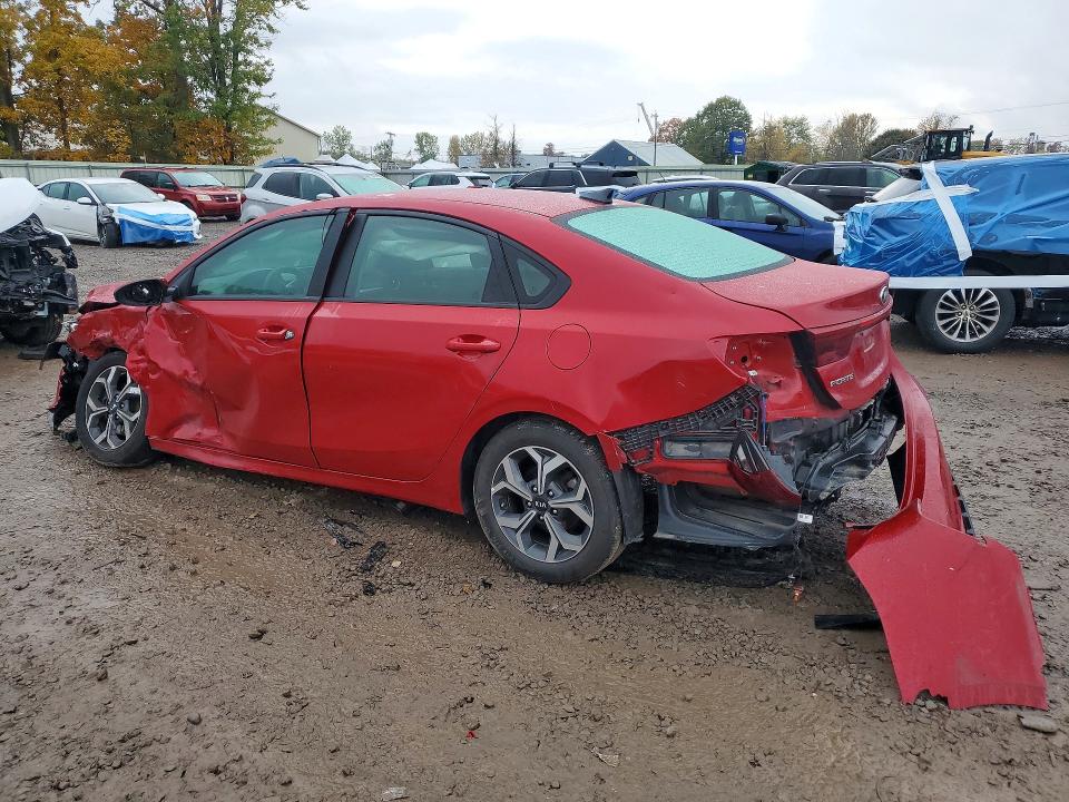 Снимка 2 от търг – 2021 KIA FORTE с VIN 3KPF24AD5ME287586