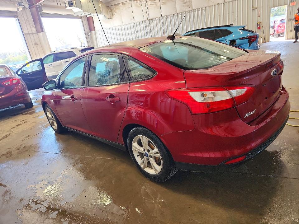 Photo 2 from auction – 2014 FORD FOCUS with VIN 1FADP3F24EL413588