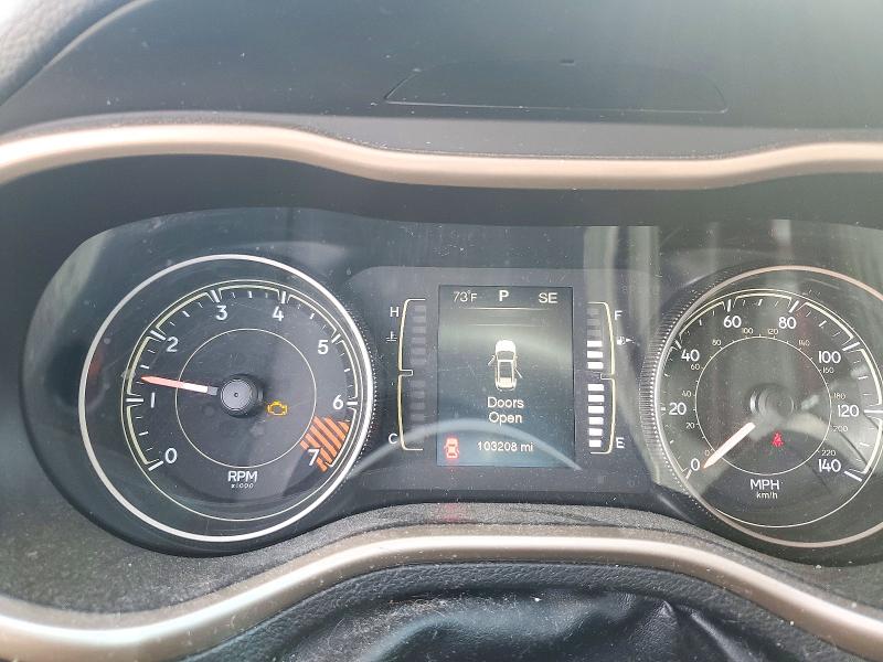 Photo 9 from auction – 2014 JEEP CHEROKEE with VIN 1C4PJMAB6EW166563