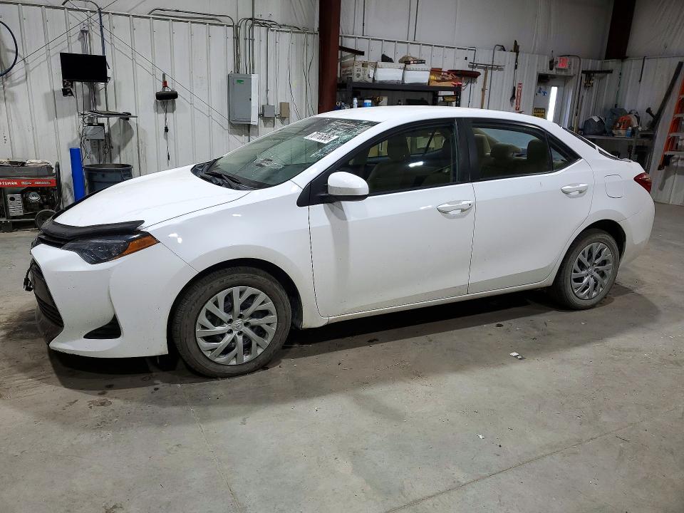 TOYOTA COROLLA 2018 with VIN 2T1BURHE9JC038934 - Photo from auction