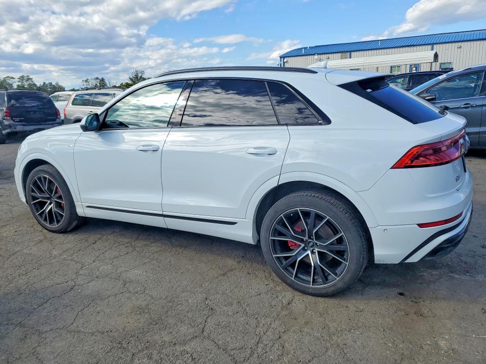 Фото 2 с аукциона – 2020 AUDI Q8 с VIN WA1FVAF12LD021988