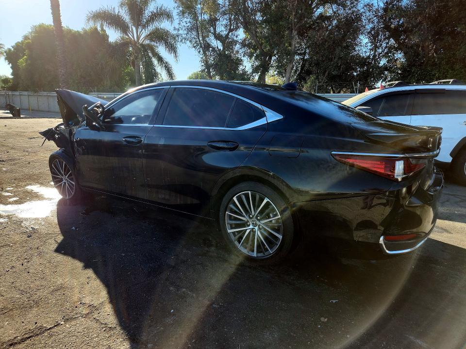 Photo 2 from auction – 2023 LEXUS ES 300H with VIN 58ADA1C17PU034534