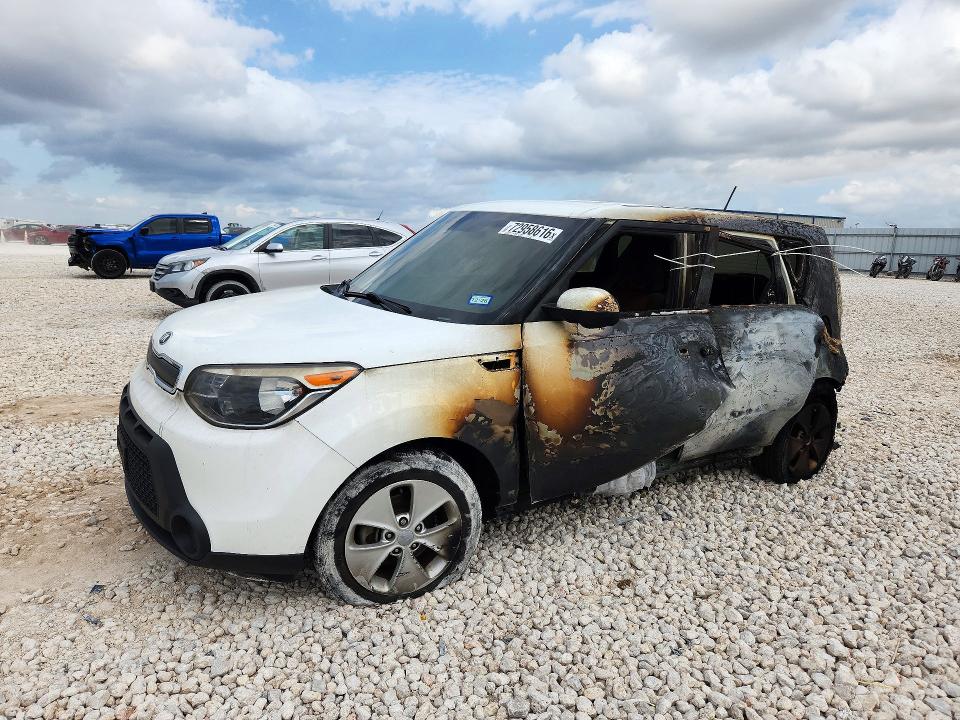 KIA SOUL 2016 مع رقم تعريف المركبة KNDJN2A28G7354058 - صورة من المزاد