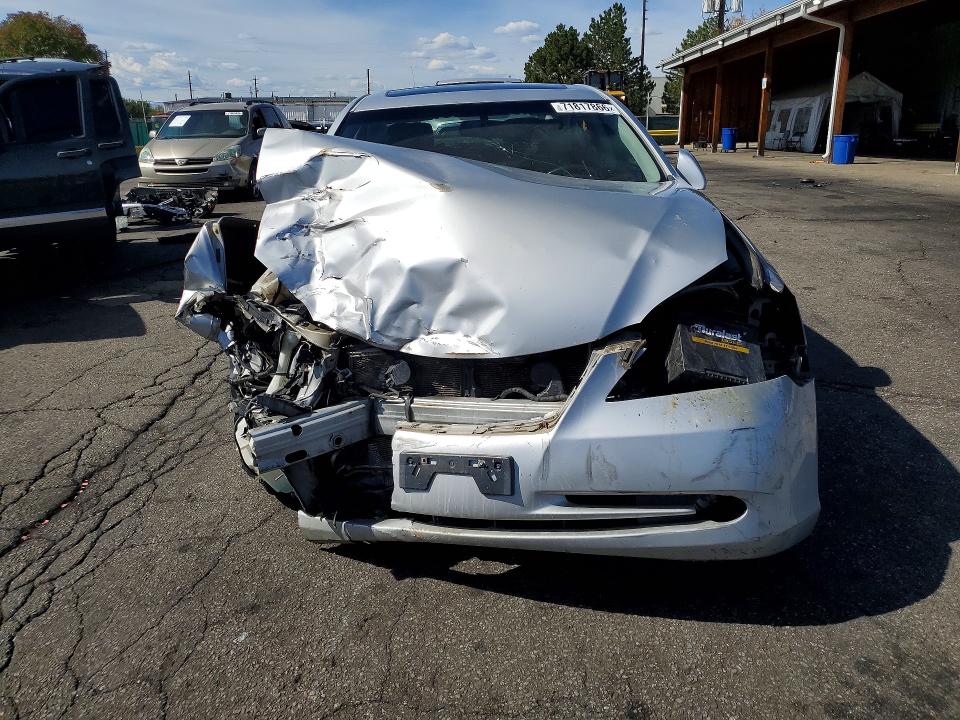 Zdjęcie 5 z aukcji – 2008 LEXUS ES z VIN JTHBJ46G182206203