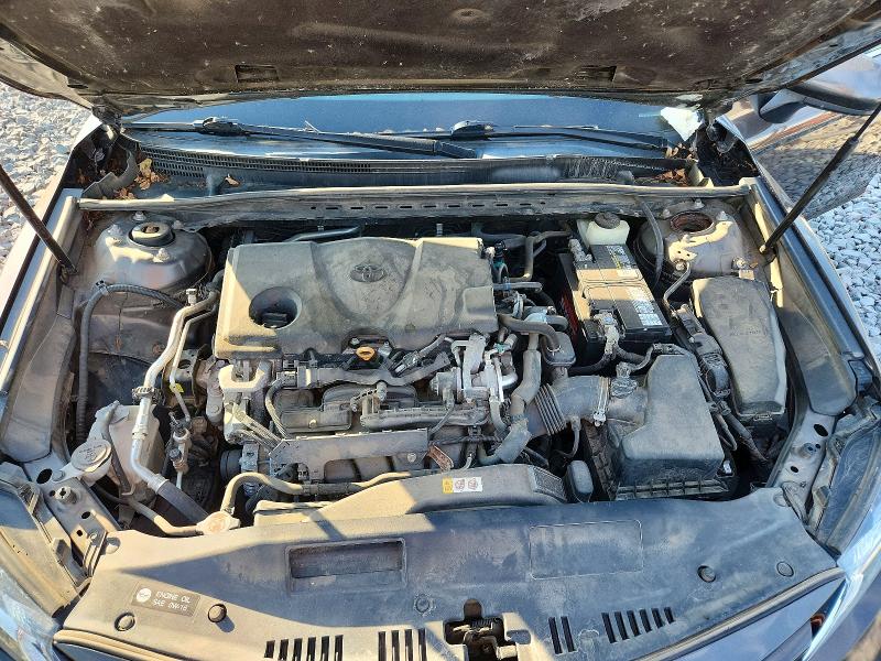 Снимка 11 от търг – 2018 TOYOTA CAMRY с VIN 4T1B11HK4JU030691