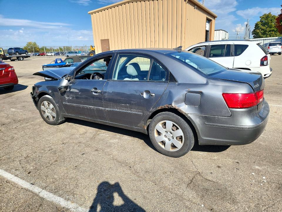 Снимка 2 от търг – 2009 HYUNDAI SONATA с VIN 5NPET46C29H476224