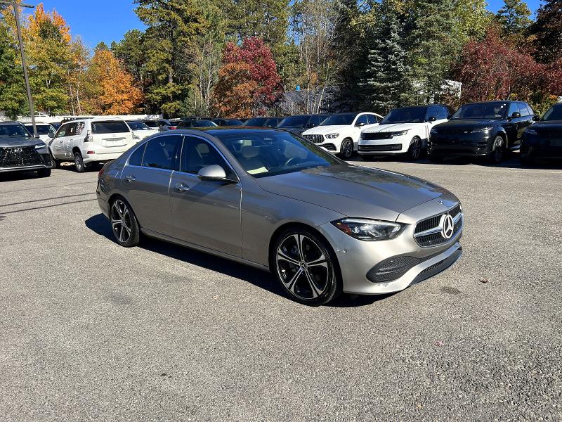 Снимка 1 от търг – 2022 MERCEDES-BENZ C с VIN W1KAF4GBXNR058028