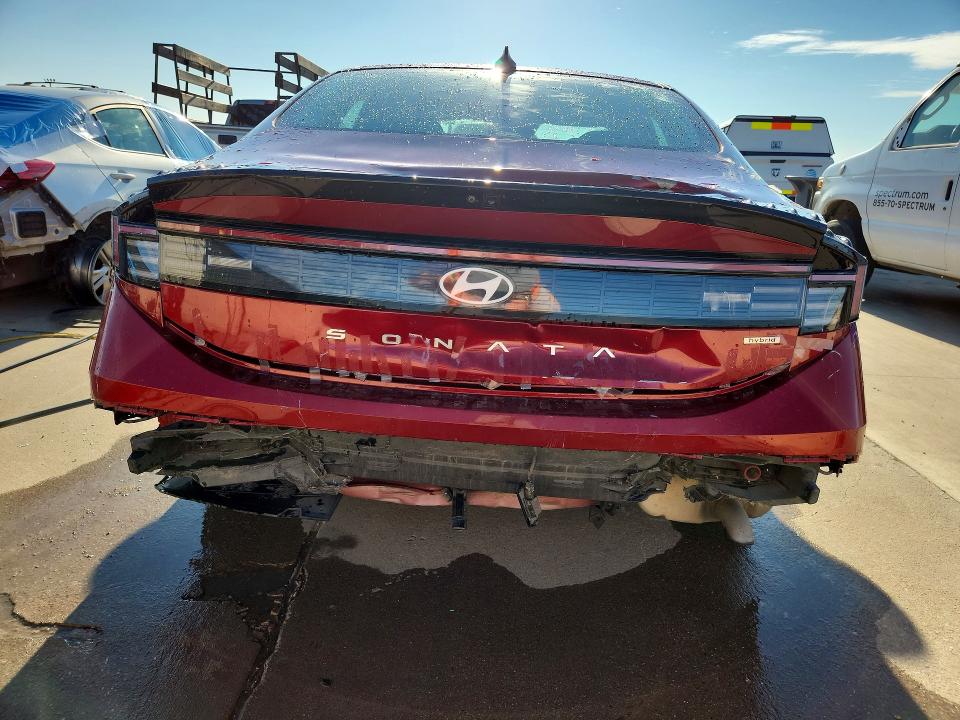 Снимка 6 от търг – 2025 HYUNDAI SONATA HYBRID с VIN KMHL34JJ6SA104410