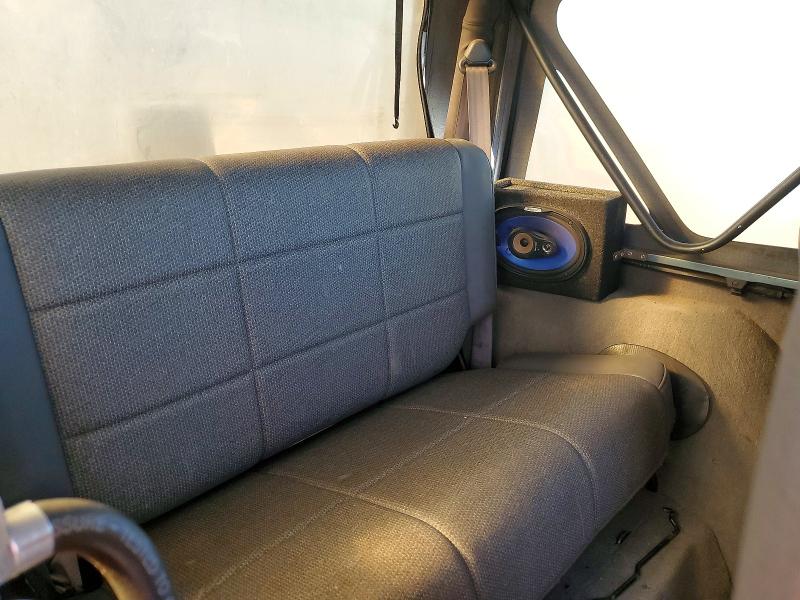 Photo 11 from auction – 1998 JEEP WRANGLER / TJ with VIN 1J4FY29P2WP745597