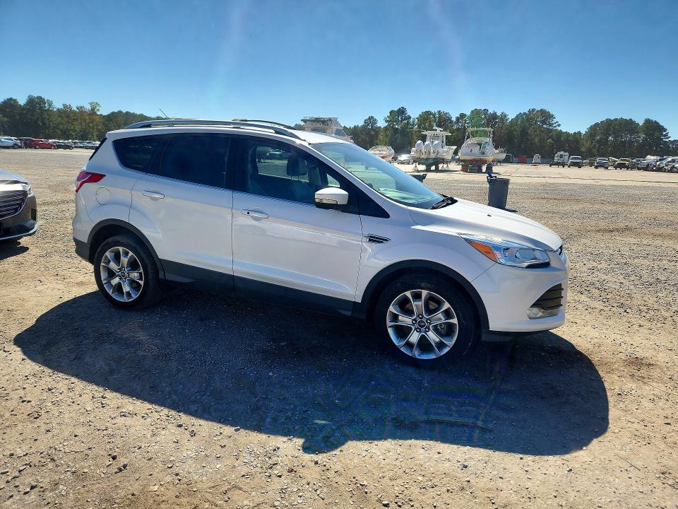 Photo 4 from auction – 2014 FORD ESCAPE with VIN 1FMCU9JX4EUC80700