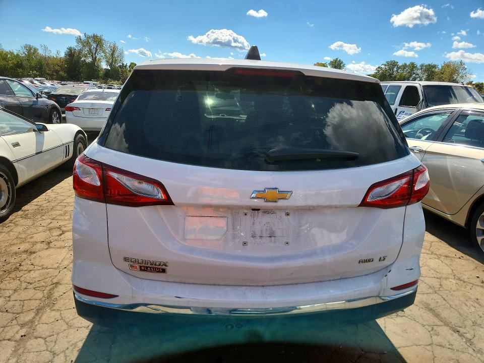 Photo 6 from auction – 2020 CHEVROLET EQUINOX with VIN 2GNAXTEV3L6233721