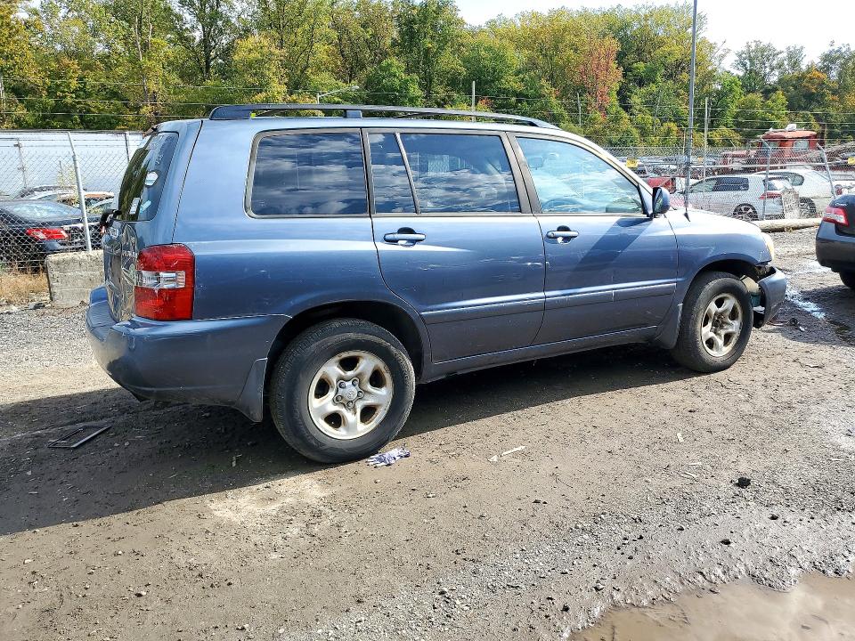 Снимка 3 от търг – 2006 TOYOTA HIGHLANDER с VIN JTEGD21A460141972