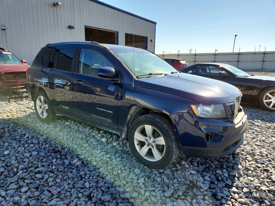 Фото 4 с аукциона – 2014 JEEP COMPASS с VIN 1C4NJDEBXED810594