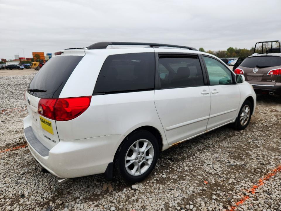 Снимка 3 от търг – 2006 TOYOTA SIENNA с VIN 5TDZA22C36S569860