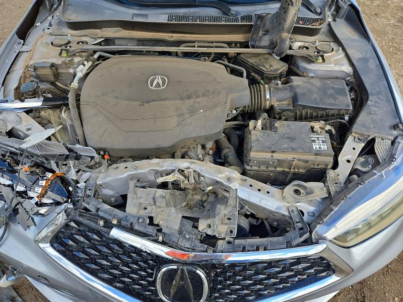 Photo 11 from auction – 2018 ACURA TLX with VIN 19UUB2F34JA011301