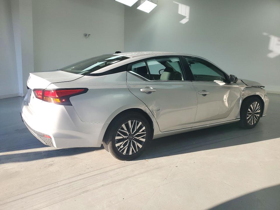 Photo 3 from auction – 2026 NISSAN ALTIMA with VIN 1N4BL4DV6TN305772