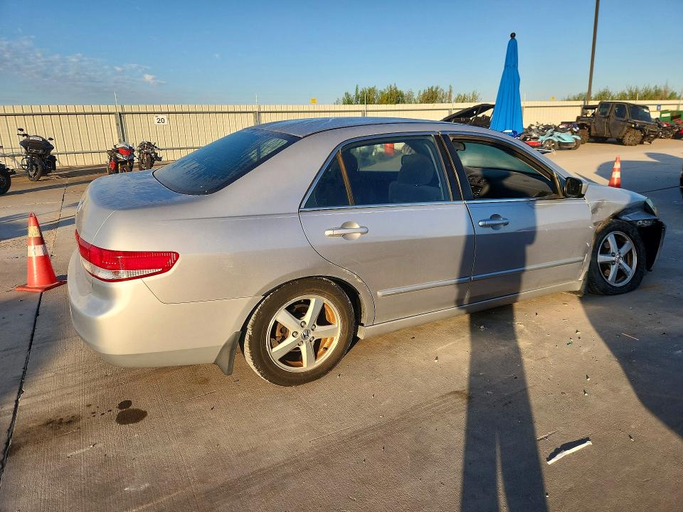 Photo 3 from auction – 2003 HONDA ACCORD with VIN 1HGCM56693A005580