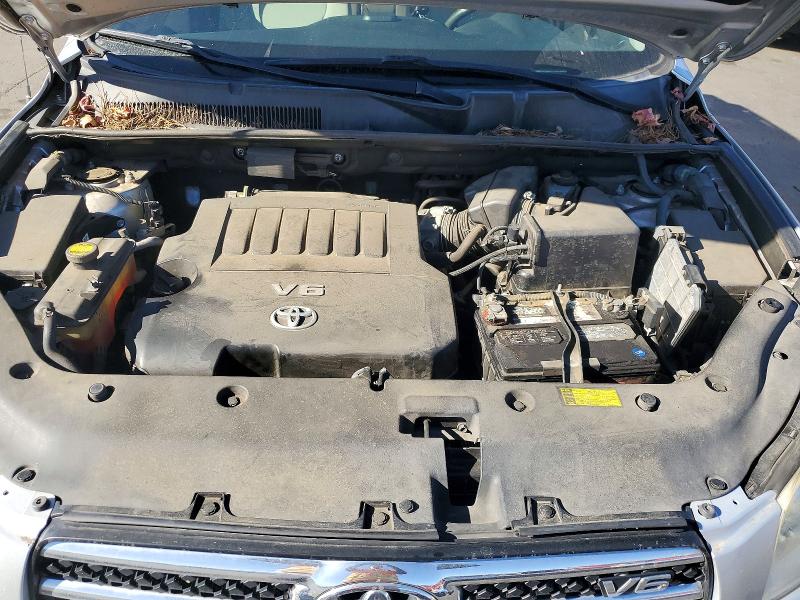 Снимка 12 от търг – 2007 TOYOTA RAV4 с VIN JTMZK31V875008308