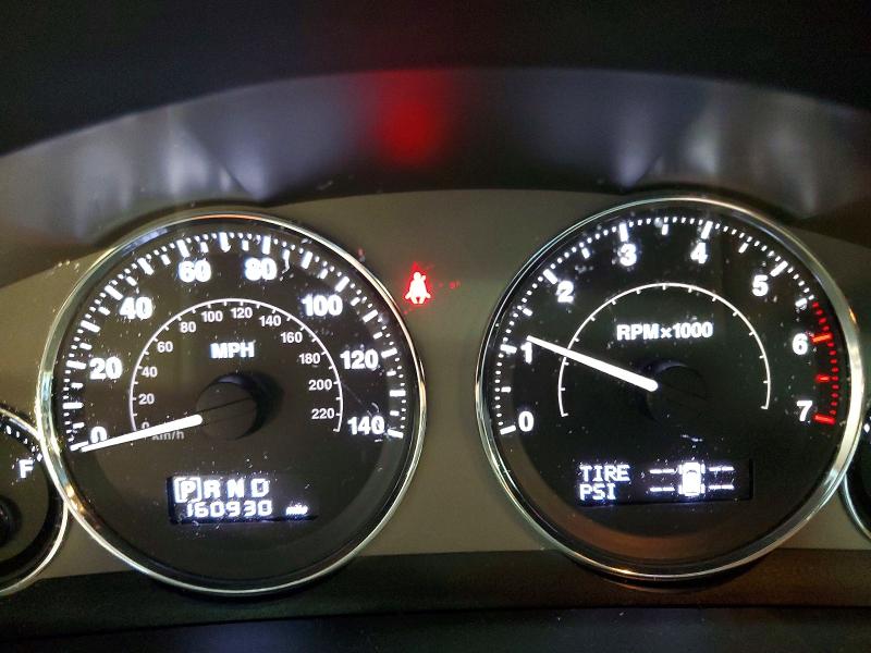 Снимка 9 от търг – 2010 JEEP GRAND CHEROKEE с VIN 1J4PR5GK8AC147749