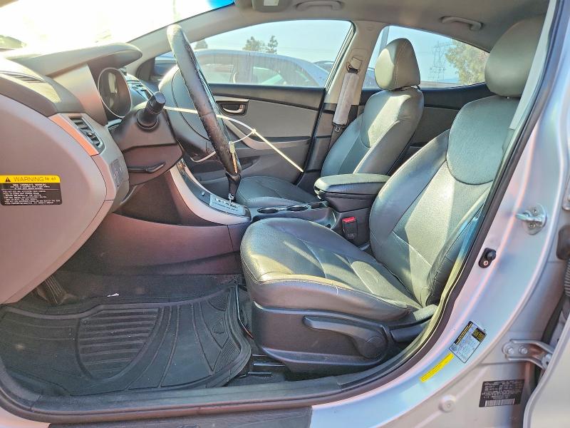 Снимка 7 от търг – 2012 HYUNDAI ELANTRA с VIN KMHDH4AE0CU196817