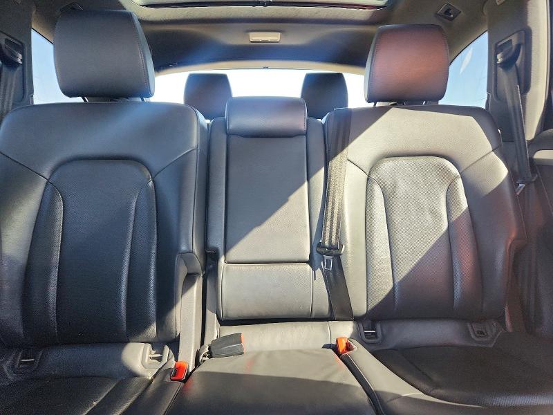 Снимка 10 от търг – 2014 AUDI Q7 с VIN WA1DGAFE4ED000759