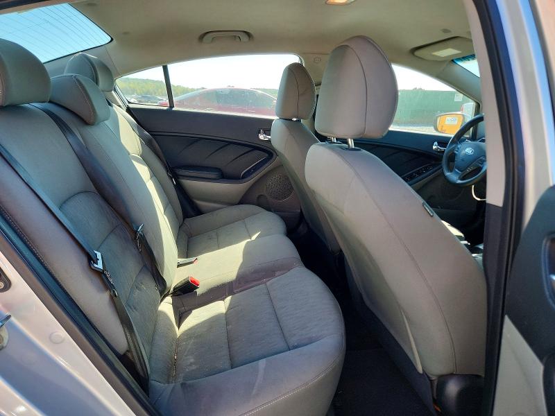 Photo 10 from auction – 2016 KIA FORTE with VIN KNAFK4A63G5539222