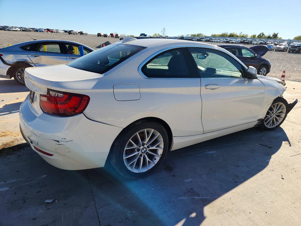 Снимка 3 от търг – 2016 BMW 228 с VIN WBA1G9C54GV726756