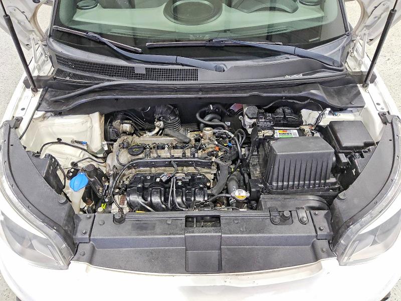 Zdjęcie 11 z aukcji – 2018 KIA SOUL z VIN KNDJN2A23J7507825
